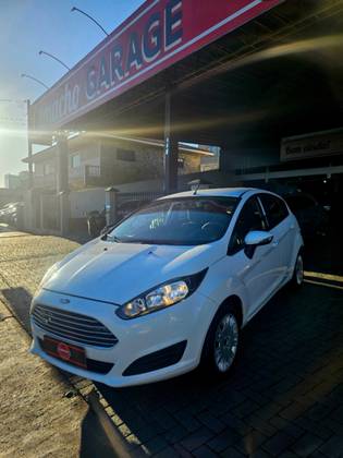 FORD FIESTA 1.6 SE HATCH 16V FLEX 4P MANUAL FORD FIESTA 1.6 SE HATCH 16V FLEX 4P MANUAL
